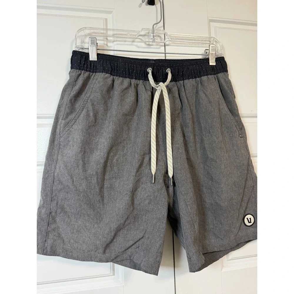 Vuori Banks Shorts Mens Medium Gray Heathered Lined Athletic Training 7 Inseam